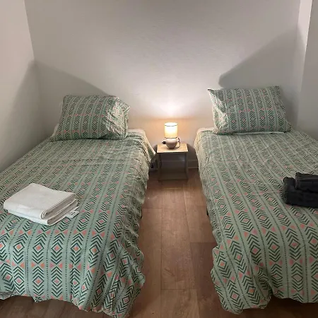 Maison Paisible, 15 Min Du Futuroscope & Arena. Holiday home